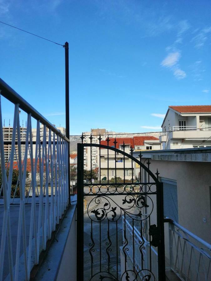 Pearl Apartment Split Exterior photo