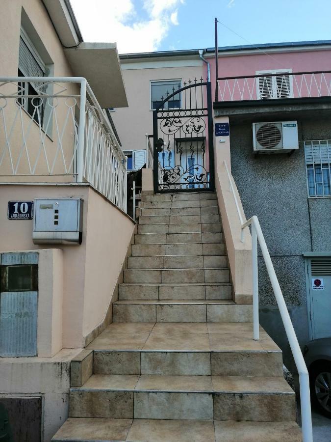 Pearl Apartment Split Exterior photo